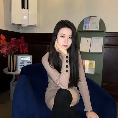 陈佑